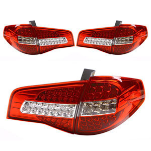 ĐÈN HẬU LED NGUYÊN BỘ CẢ VỎ QM5 MẪU 1